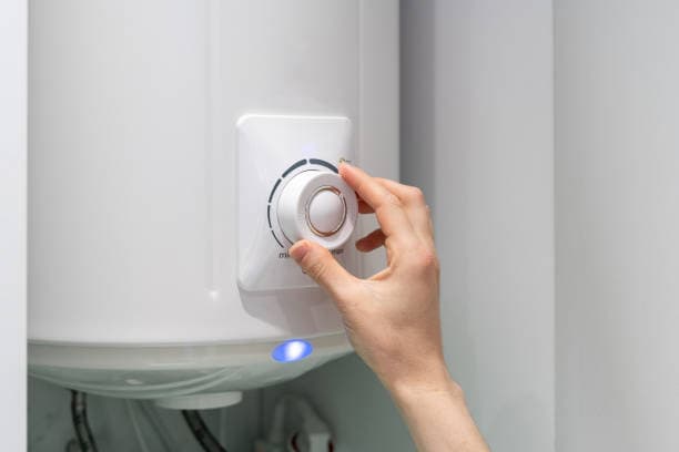 Is de verplichting tot vervanging van cv-ketels door hybride warmtepompen ook van toepassing op appartementen in een VvE?