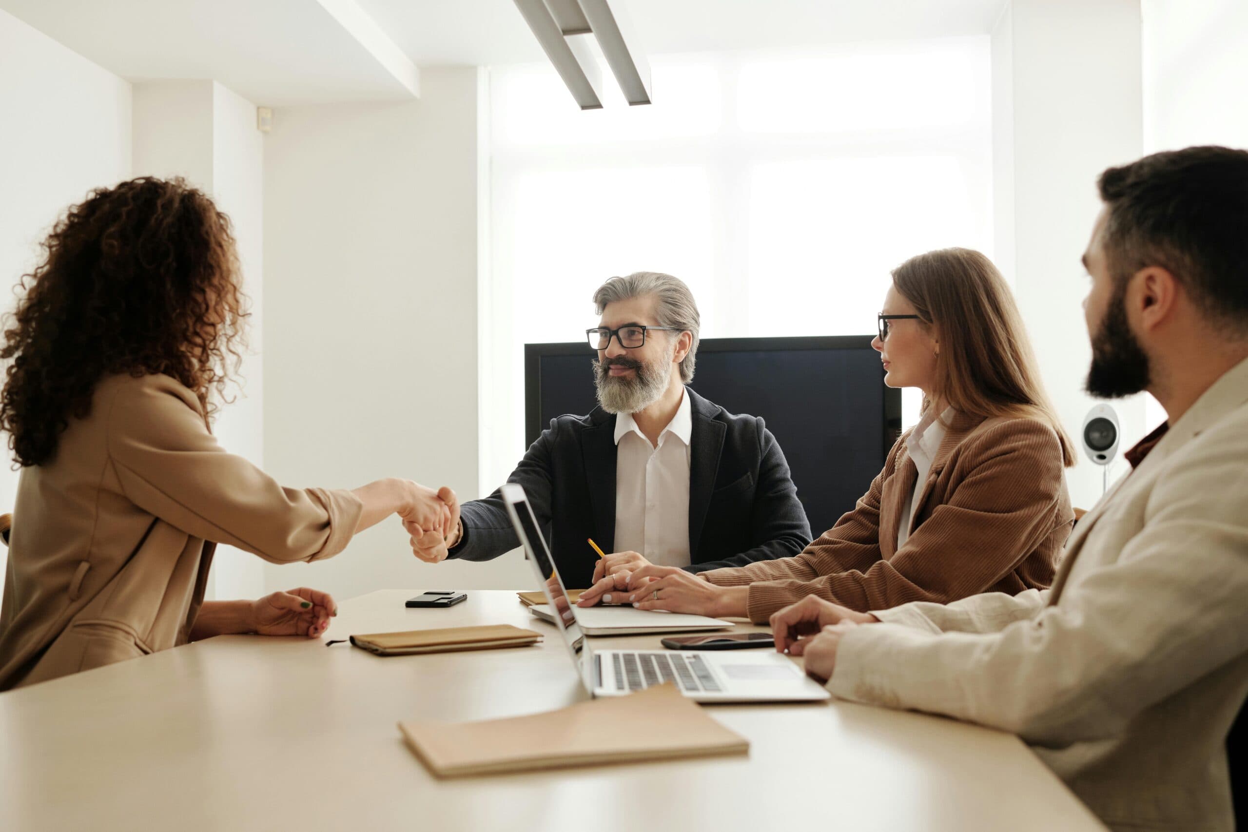 Het organiseren van een succesvolle ALV: Tips voor VvE-eigenaren en beheerders