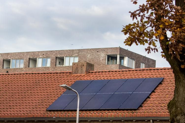 Zonnepanelen voor de VvE